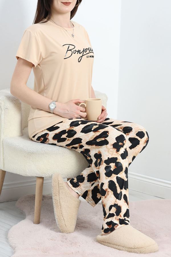 Enjeksiyon Baskı Milan Kumaş Pijama Takımı Bejsiyah - 630.1287.